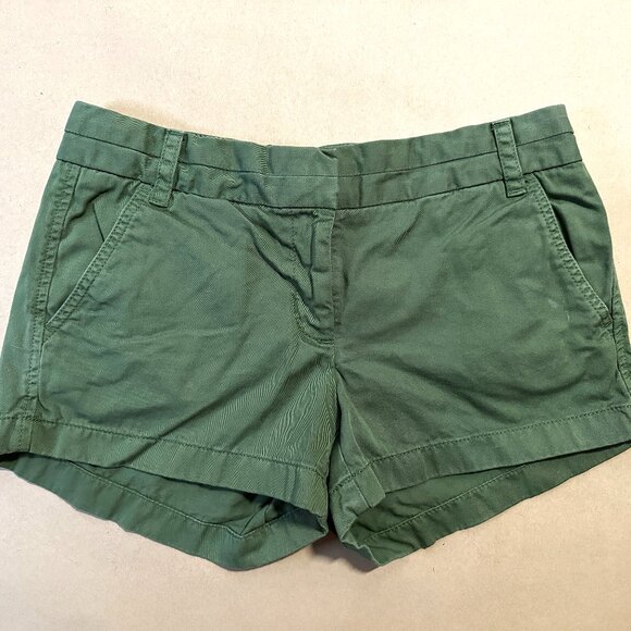 NWOT J. Crew Green Chino Shorts - Size 4 - Picture 1 of 3